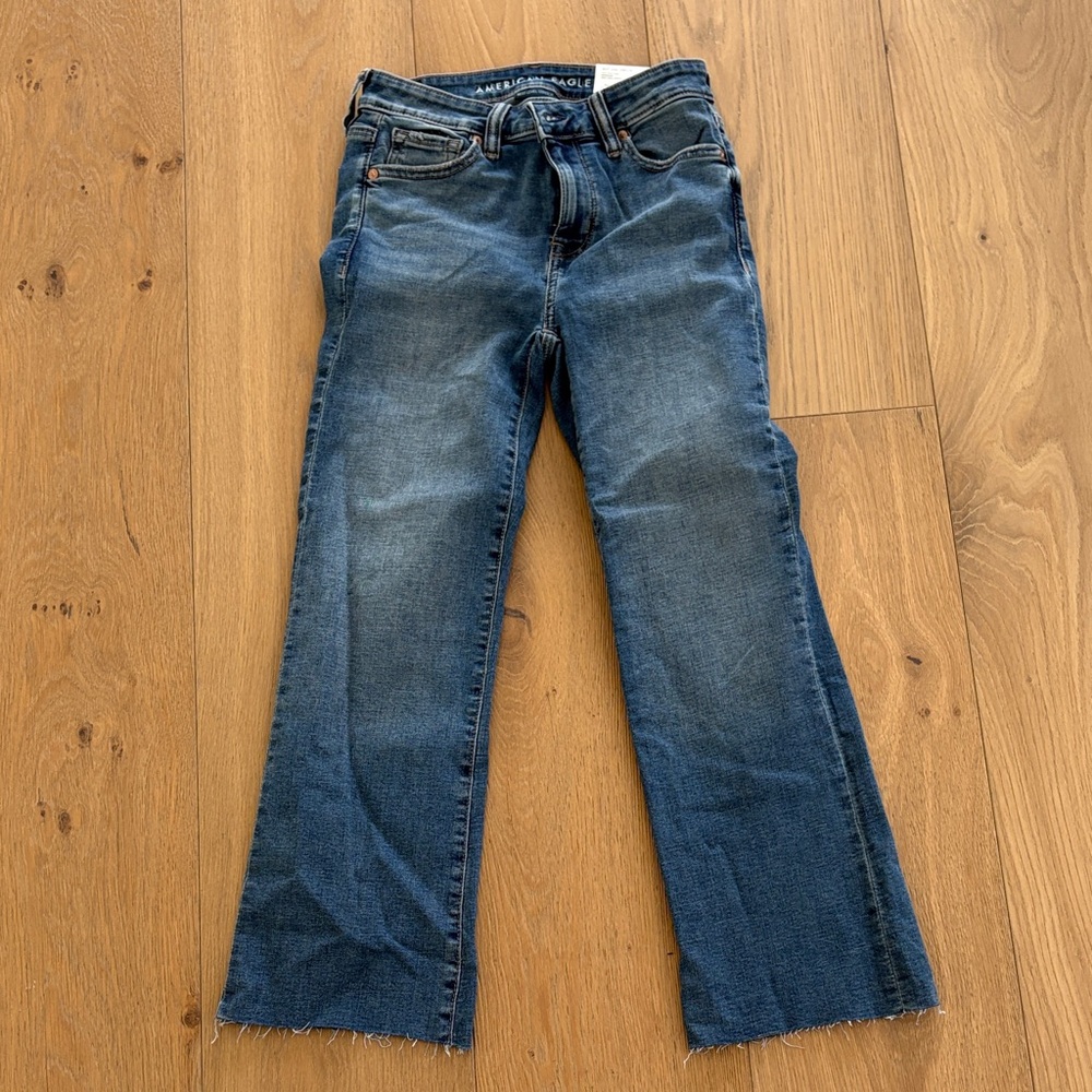 American Eagle hi rise kick boot crop next level stretch